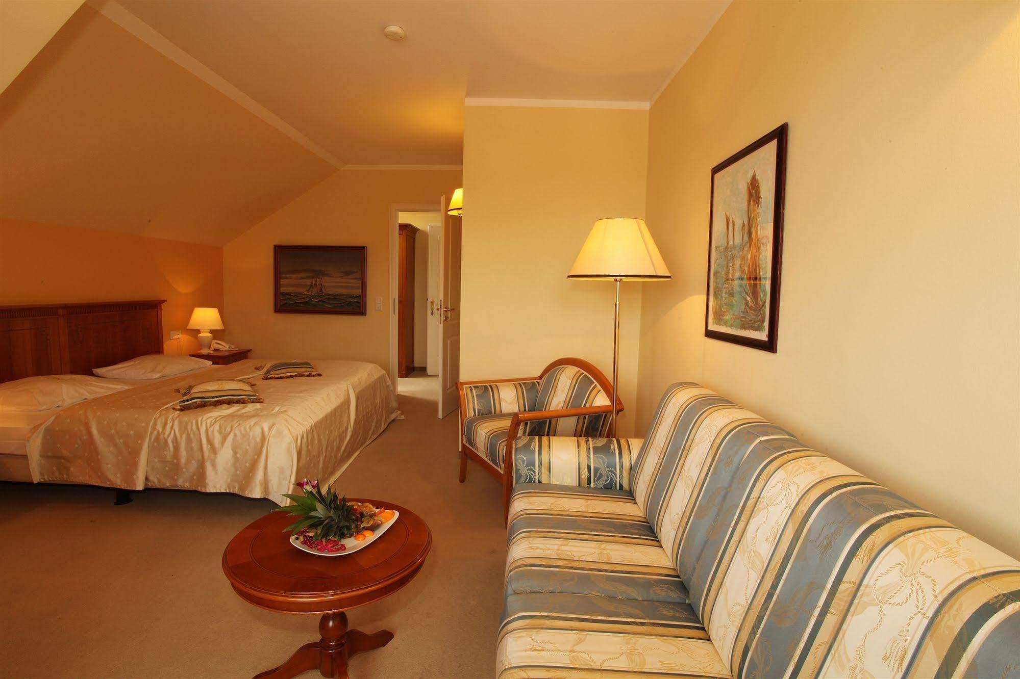 Strandhotel Deichgraf غرال موريتز المظهر الخارجي الصورة