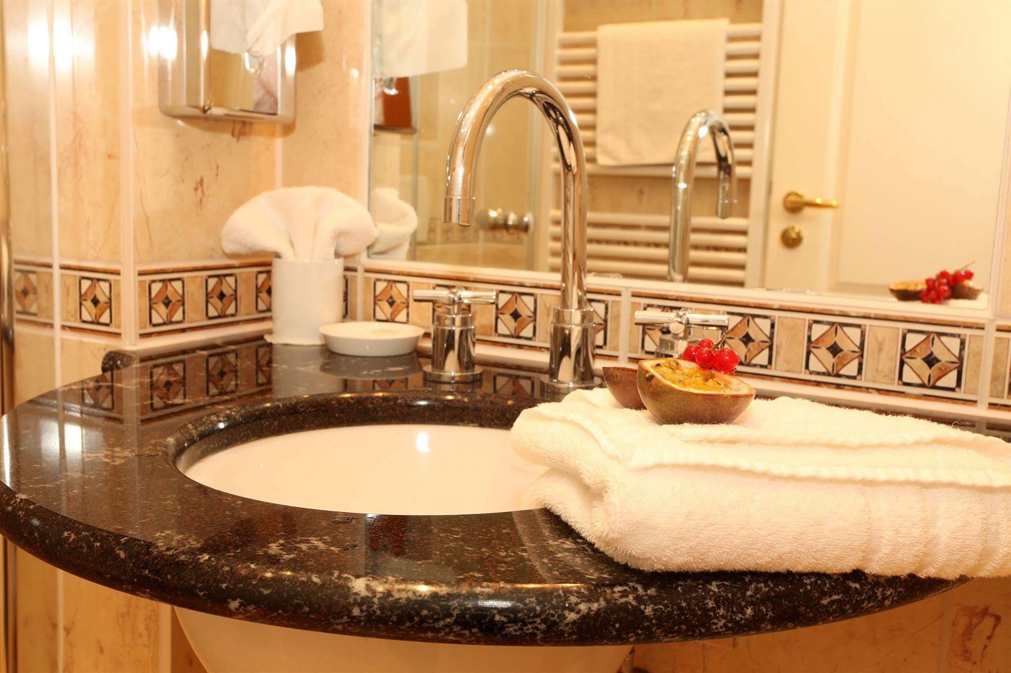 Strandhotel Deichgraf غرال موريتز المظهر الخارجي الصورة